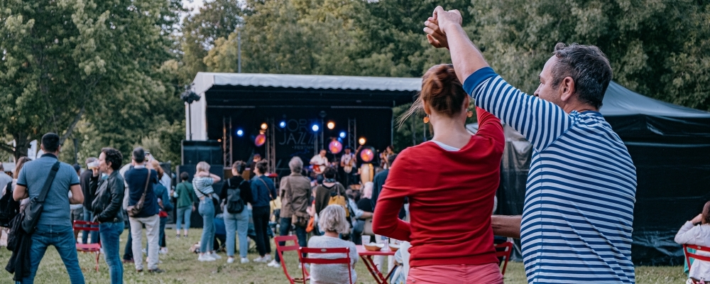AUTOUR DU FESTIVAL